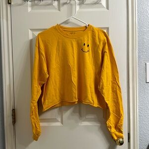 Smile yellow long sleeve cropped tee